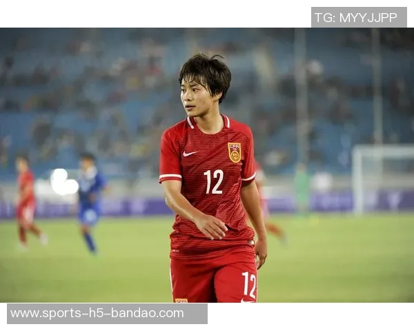 王霜感谢球迷现场支持期待胜利带来狂欢时刻